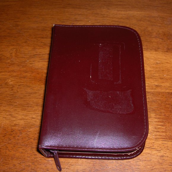 Piatnik Playing Cards in Leather Zip Case - Picture 8 of 9
